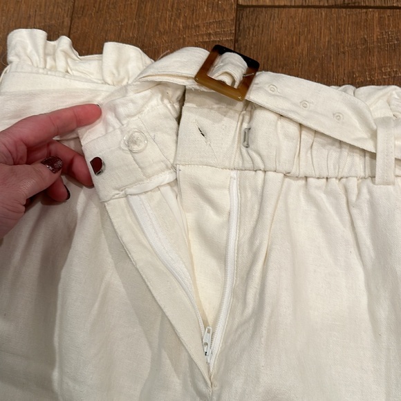 🌟HP🌟The Limited White Short - Picture 5 of 5